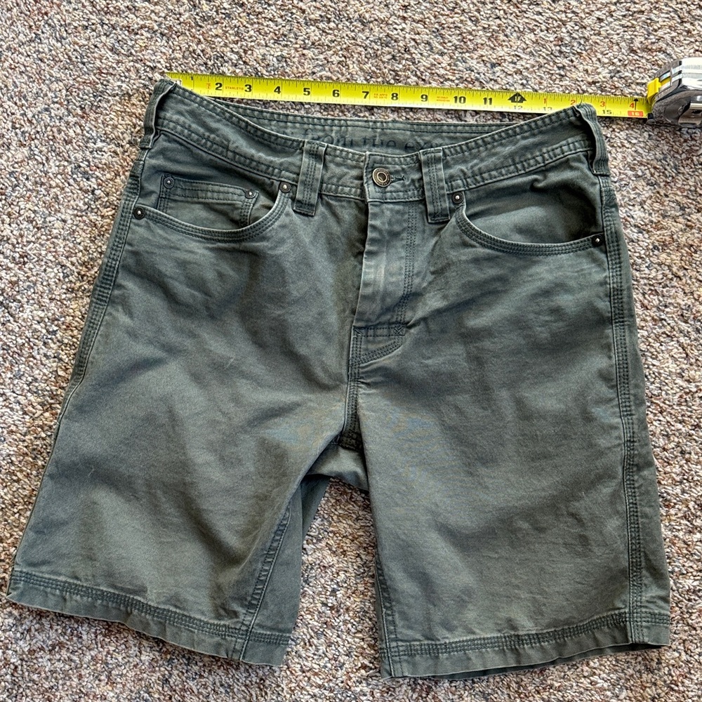 Men's Prana Brion Green Shorts